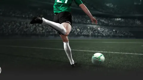 罗马电台：加斯佩里尼正式入驻罗马，达成四年执教协议